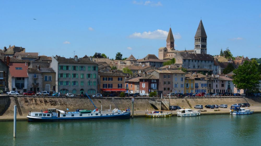 Activités à Tournus et en Bourgogne Activités à Tournus et en Bourgogne