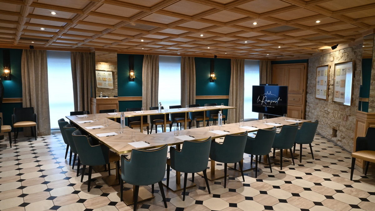 salle de seminaire.jpg salle de seminaire.jpg