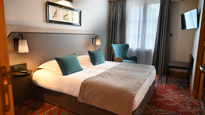 Suite -2.jpg Suite -2.jpg