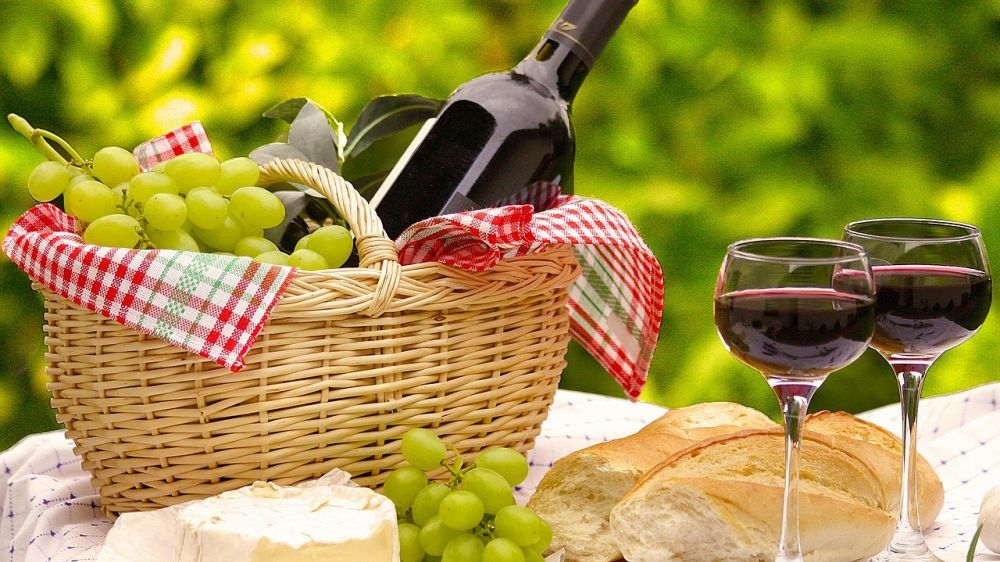 Les secrets de la cave à vin du Rempart révélés : une aventure gustative à ne pas manquer ! Les secrets de la cave à vin du Rempart révélés : une aventure gustative à ne pas manquer !