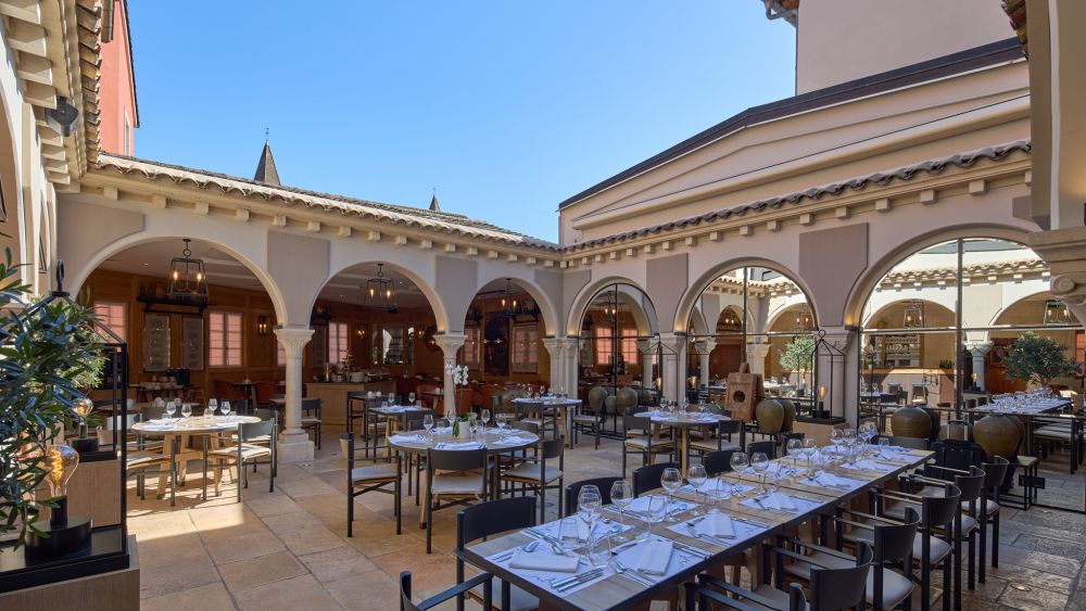 Pourquoi les gourmets adorent dîner à l'Hôtel Restaurant Le Rempart ? Pourquoi les gourmets adorent dîner à l'Hôtel Restaurant Le Rempart ?